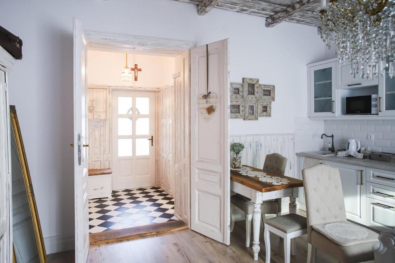 Bab-Lak Apartman Kisvárda Dış mekan fotoğraf